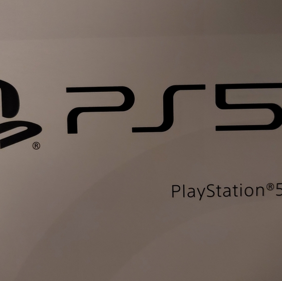PS5 - Picture 2 of 6